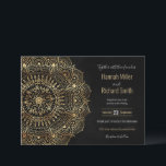 Elégant Black Gold Mandala Floral Design<br><div class="desc">Un mandala unique à thème floral de tournesol doré avec une nébuleuse gris foncé et étoiles brillantes design noir céleste, idéal pour des événements uniques, ou décor maison. Doté d'un tournesol, de petites fleurs et d'un mandala de doodles à fleurs feuilles, cet art de gribouillage à feuille d'or métallique dessiné...</div>