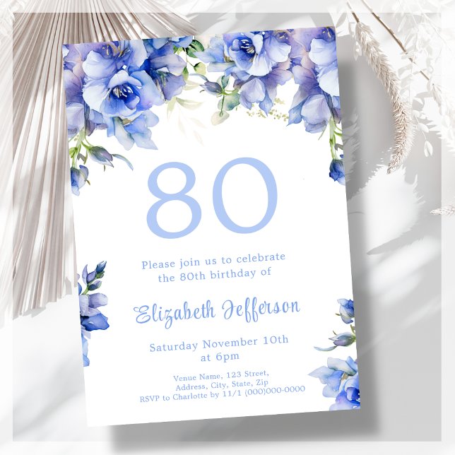 Elégant bleu floral 80e anniversaire Invitation (Créateur téléchargé)