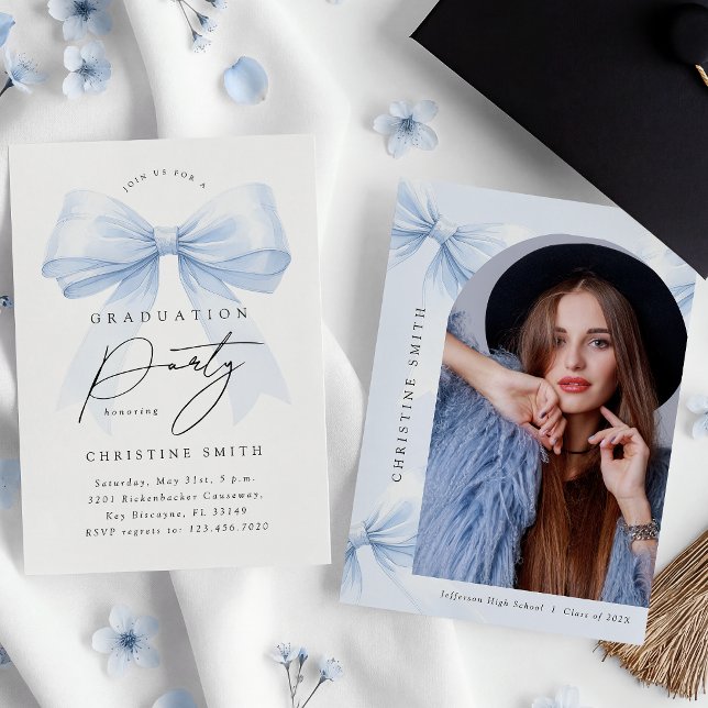 Elegant Blue Bow Graduation Photo Invitation (Créateur téléchargé)