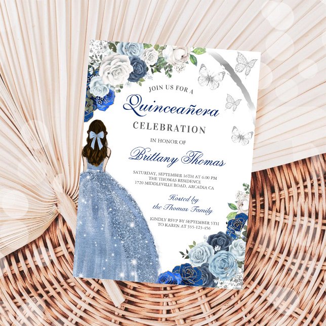 Elegant Blue Floral Quinceañera Invitation (Créateur téléchargé)