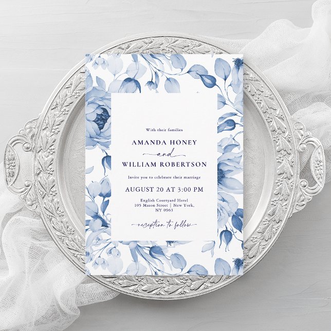 Elegant Blue Floral Wedding Invitation (Créateur téléchargé)