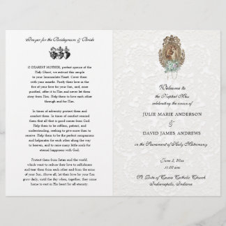 Élégant catholique traditionnel mariage de masse p