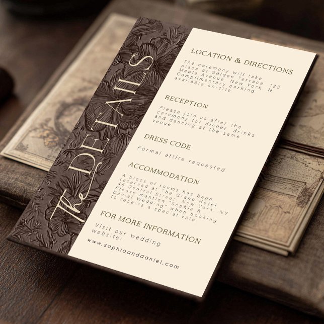 Elegant Chocolat Mocha Mariage Détails Carte (Share important wedding details with guests using this matching chocolate mocha embossed floral deta)