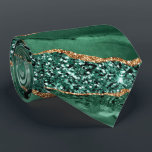 Élégant Cravate Agate Green Parties scintillant or<br><div class="desc">Cravates avec Agate Green Gold Parties scintillant Geode Marbre Emeraude Éclatez votre anniversaire - Anniversaire ou Mariage Cadeau / Fournisseur - Personnalisable - ou Ajouter votre nom - Texte - Faire votre cadeau spécial - Redimensionner et déplacer ou supprimer et ajouter du texte / des éléments avec outil de personnalisation....</div>