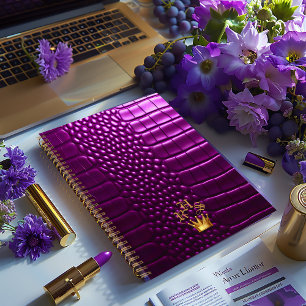 Élégant Crocodile Vivid Violet Faux Monogramme