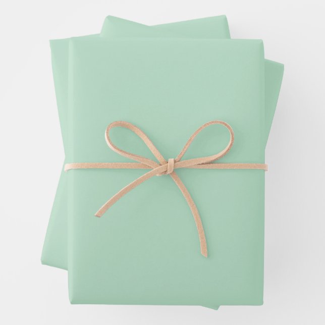 Élégant ensemble de papier d'enveloppement vert à  (En situation)