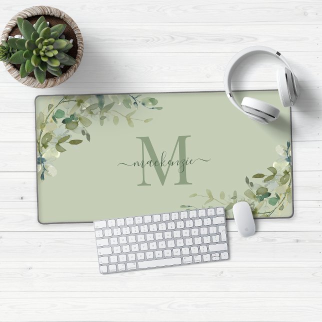 Élégant Eucalyptus vert Monogramme botanique (Modern Sage Green Eucalyptus Greenery Monogram Desk Mat)