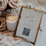 Elegant Gold 5x7" Numéro de tableau avec Photo QR<br><div class="desc">Cet élégant numéro de table mariage 5x7" en or avec code QR photo est parfait pour un mariage simple. Le design neutre présente une carte minimaliste décorée avec une typographie romantique et fantaisiste de feuille d'or. Customisez chaque numéro de table dont vous avez besoin et ajoutez-en un à votre panier....</div>