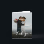 Élégant Mariage de script moderne Merci photo<br><div class="desc">Photo mariage moderne main lettrée remerciement Carte pliée. Ce modèle carte de remerciements mariage élégant avec une photo verticale complète sur le devant avec le texte "Merci" dans une police de script de typographie manuscrite avec des swashes en blanc sur l'image. À l'intérieur du deuxième modèle photo vertical. Personnalisez votre...</div>