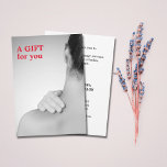 Elégant Massage Therapist Photo Cadeau<br><div class="desc">Elégant modèle de carte cadeau entièrement personnalisable avec photo de studio professionnel. Design élégant moderne,  outil marketing parfait.</div>