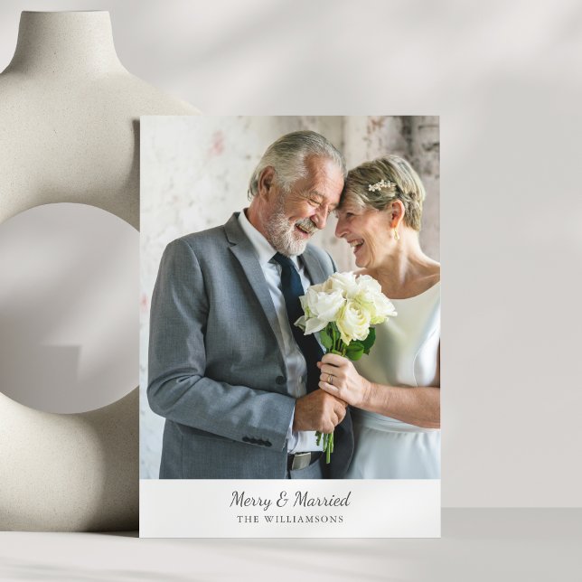 Élégant Modèle de Photo Marié Mariée Âgée Joyeuse  (Créateur téléchargé)