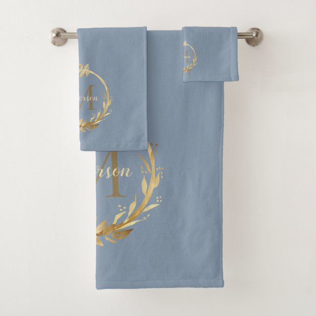 Élégant Monogramme d'or bleu Dusty Eucalyptus Wrea (En situation)