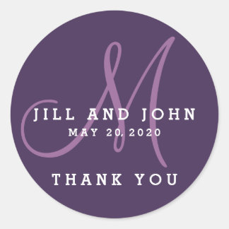 Élégant Monogramme Violet Mariage Favor Sticker