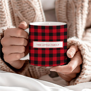 Élégant mug Noël personnalisé carreaux noir et rou