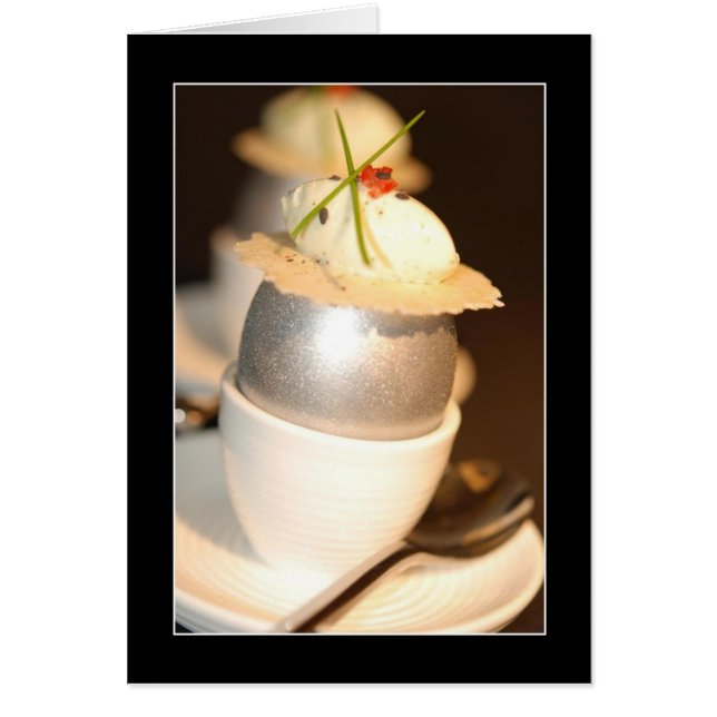 Élégant oeuf d'argent (Devant)