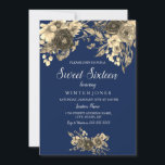 Elégant or Floral Navy bleu doux 16 Invitation<br><div class="desc">Elégant or Floral Navy Blue Sweet 16 Invitation Voir collection correspondante en Niche et Nest Store</div>