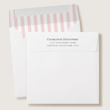 Élégant papier à rayures de bonbon rose carré adre