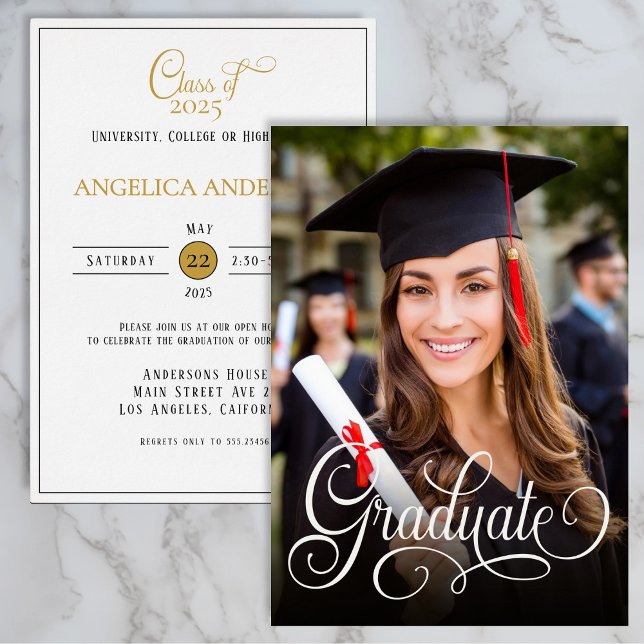 Élégant Photo Gradué White Script Invitation (Créateur téléchargé)