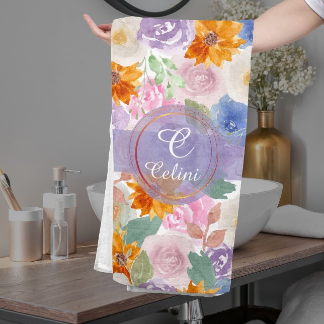 Elégant Sage Green Aquarelle Floral Rose Motif (Elegant Sage Green Floral Monogram Bath Towel Set)