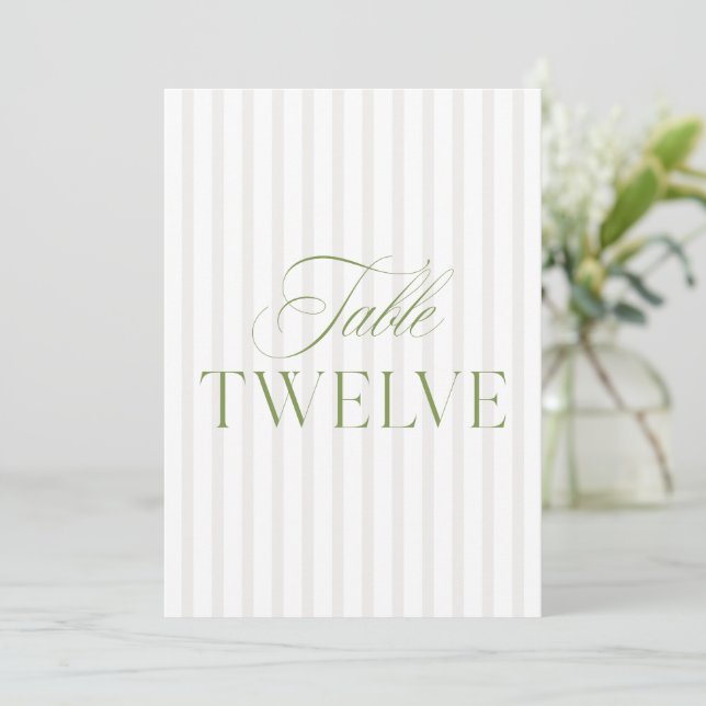 Elégant Sage Green & Beige Mariage Numéro de table (Debout devant)