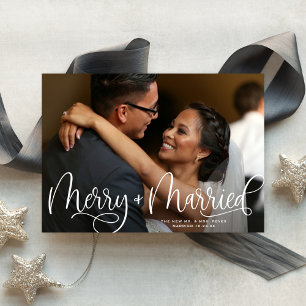 Élégant Script Merry & Married Holiday Carte photo