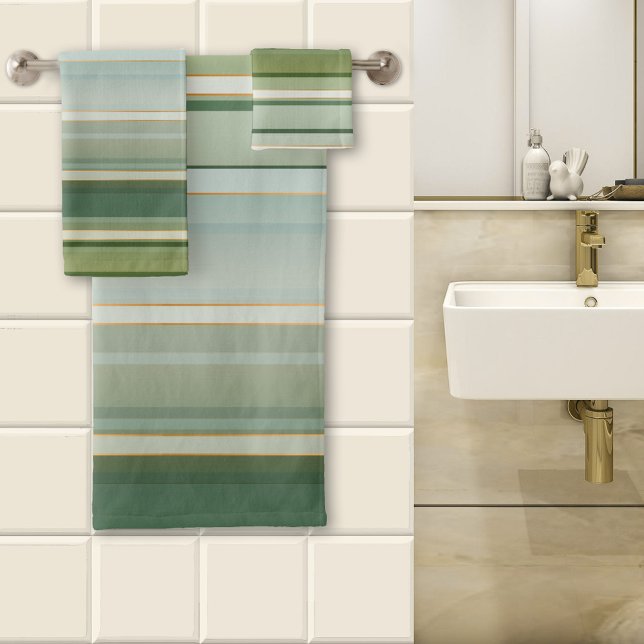 Élégant Vert Pin Turquoise Clair Rayé (A lovely striped bathroom towel set in fresh pine green and pale turquoise with tiny rose gold lines)