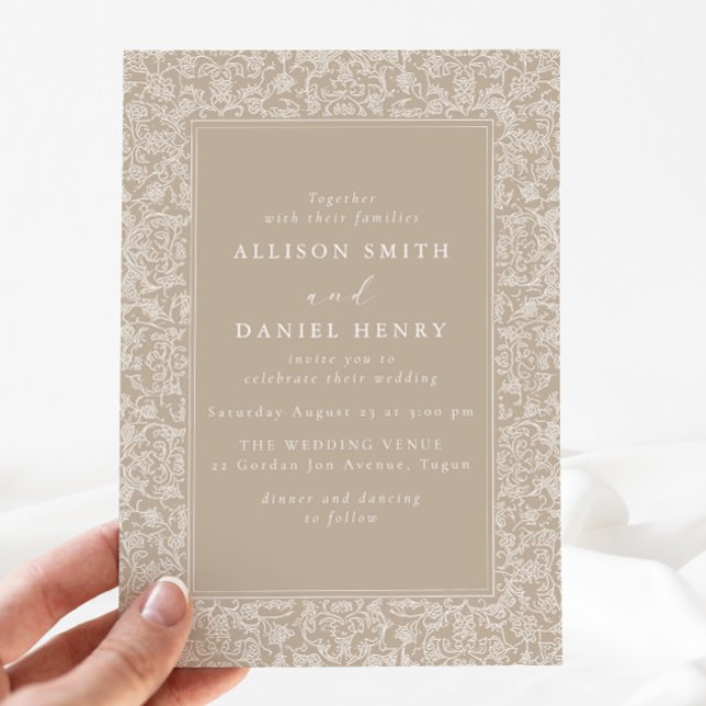 Elegant Vintage Frame Beige Wedding Invitation (Créateur téléchargé)