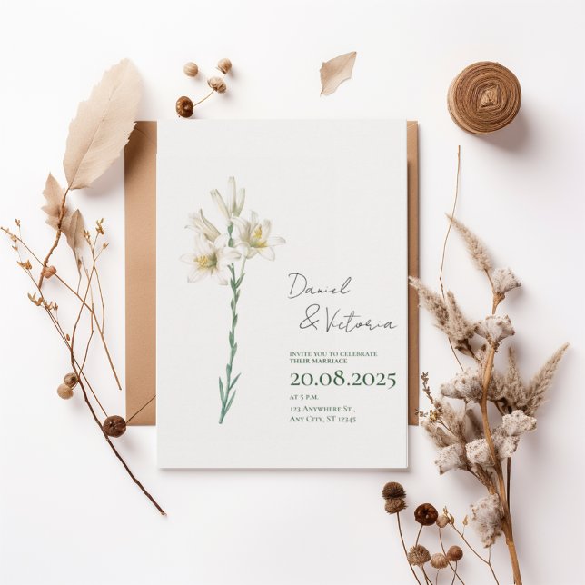 Elegant White Lily Wedding Invitation (Créateur téléchargé)