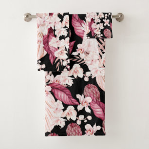 Elégante aquarelle fleurie décorative attirant l'o