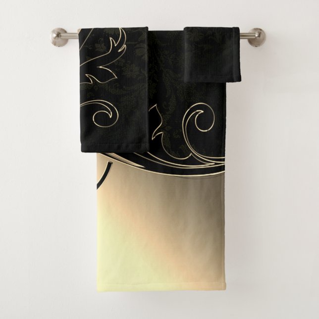 Elégante Black Damask Gold Swirls (En situation)