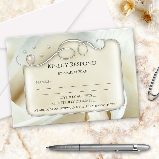 Elégante carte Rose mariage ivoire argent RSVP (RSVP card featuring artistic silver floral swirls and tiny pearls on a chic ivory cream colored rose)