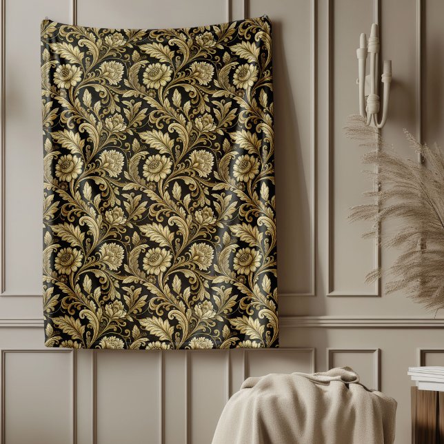 Elégante couverture baroque en or et tons noirs (Elegant Baroque Blanket in Gold and Black Hues)
