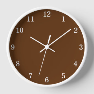 Élégante horloge Brown au chocolat foncé