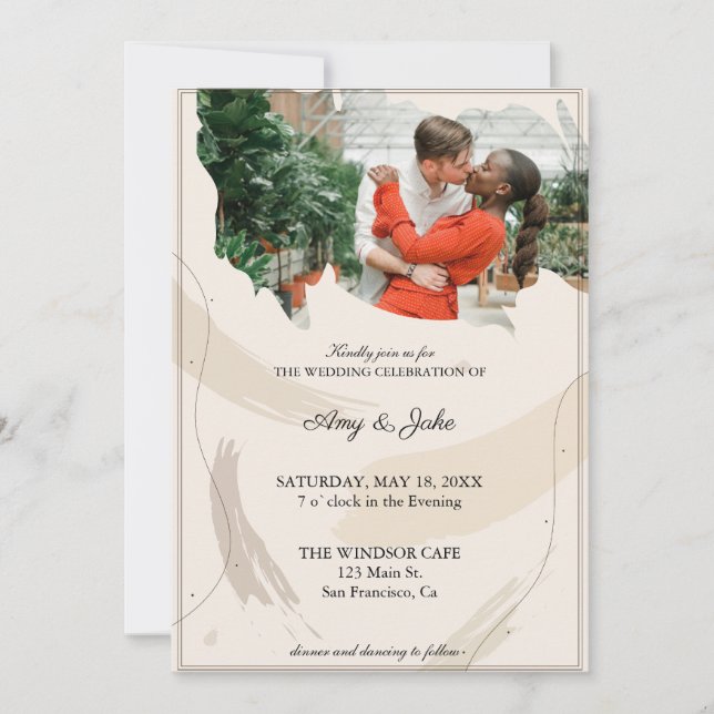 Elégante invitation de mariage avec couple heureux (Devant)