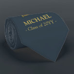 Elégante marine et or personnalisé cravate de grad<br><div class="desc">Elégante marine et l'or personnalisé cravate de graduation.</div>