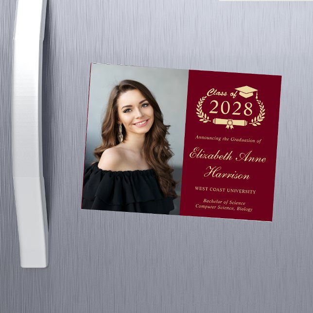 Elégante photo Burgundy Graduation Carte magnétiqu (Share the pride and excitement of your graduate's achievement with friends and family near and far)