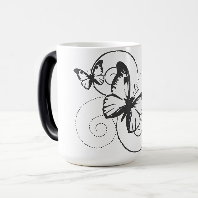 Élégante tasse papillon (Devant gauche)