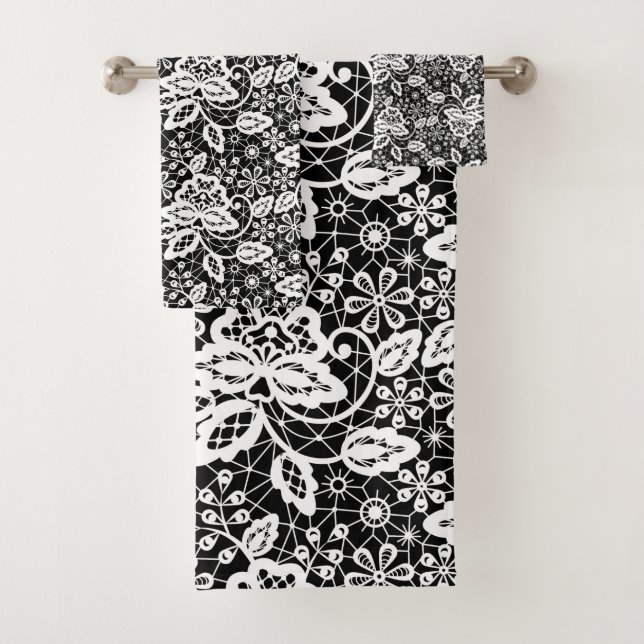 ÉLÉGANTE TOILETTE EN LACE BLANC NOIR (En situation)