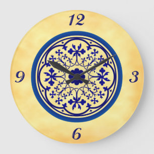 Élément bleu gothique sur horloge murale en faux p