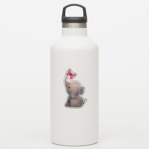 Éléphant avec étiquette de papillon