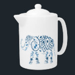 Eléphant bleu à motif orné<br><div class="desc">Une superbe théière d'art ethnique avec un éléphant décoratif style henné tatouage.</div>