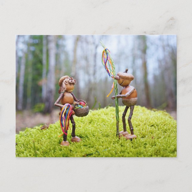 Elfe de maïs avec bâton de Pâques Carte postale de (Devant)