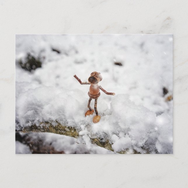 Elfe de maïs mangeant de la neige - carte postale  (Devant)