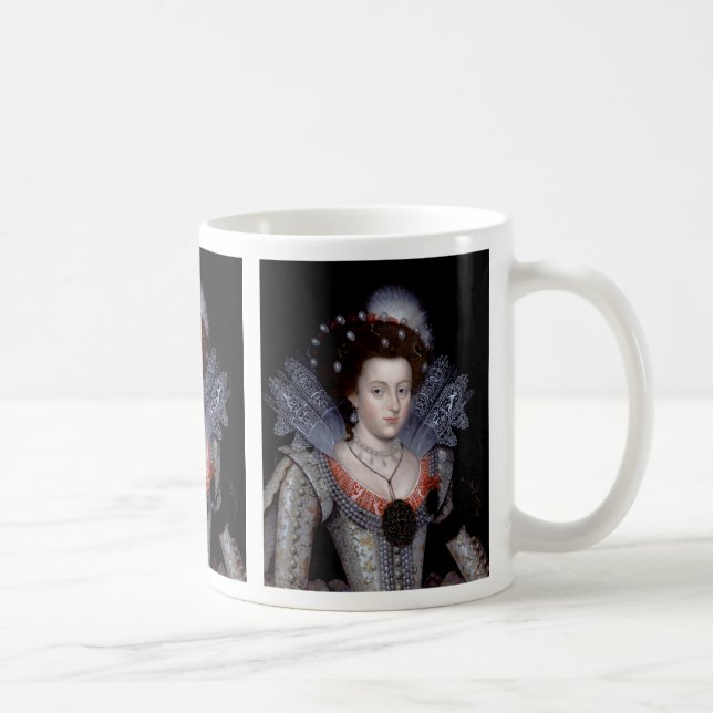 Elizabeth, Reine d'hiver de Bohemia Coffee Mug (Droite)