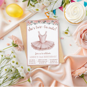 Elle a deux ans, tellement mignonne ! Invitation p