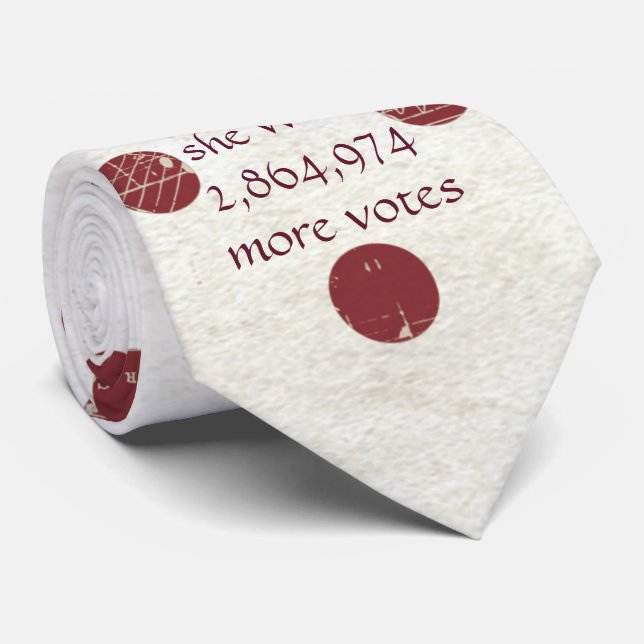 Elle A Gagné Plus De Votes Cravates De Points Bigl (Roulé)
