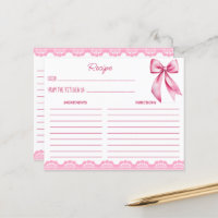 Elle attache la carte de recette de noeud rose arc