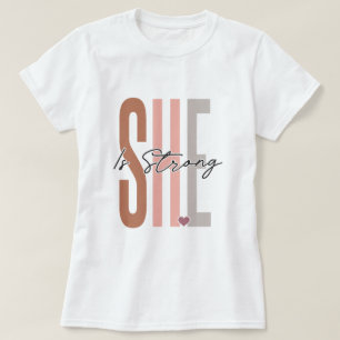 Elle Est Forte Inspiration De Design T-shirt