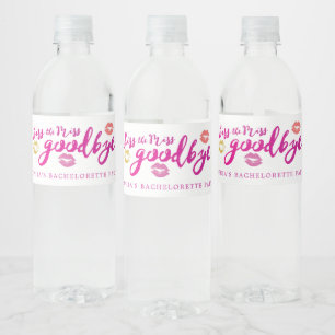Embrasse Les Étiquettes De La Bouteille D'Eau Miss