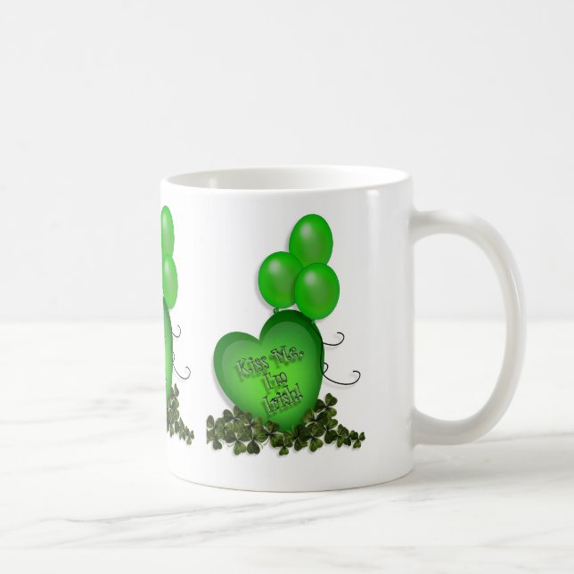 Embrasse-moi Je suis Irlandais coeur Mug (Droite)